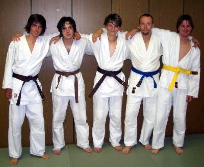 Auf dem Foto von links: Patrick Ströbert, Stefan Mosandl, Daniel Härdtl, Michael Steinwand, Michael Hierl